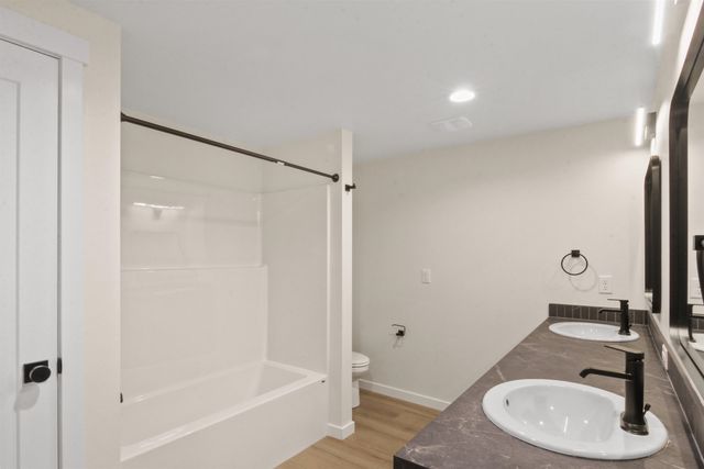 3339 S Morrill Ln, Spokane, WA 99223