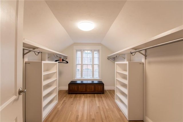 72 Thames Street 2, Bristol, RI 02809