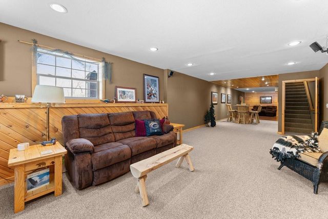 W15501 US Highway 10, Fairchild, WI 54741