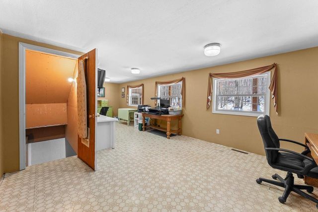 W15501 US Highway 10, Fairchild, WI 54741