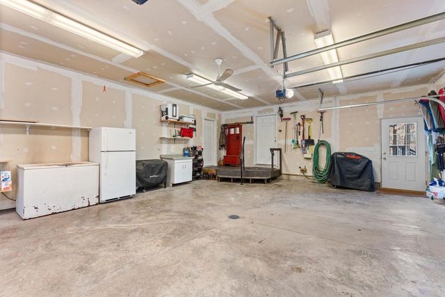 W15501 US Highway 10, Fairchild, WI 54741