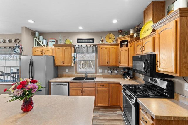 W15501 US Highway 10, Fairchild, WI 54741