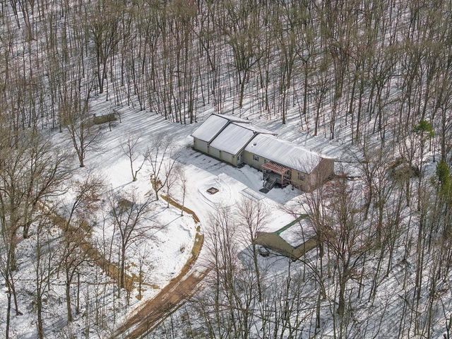 W15501 US Highway 10, Fairchild, WI 54741