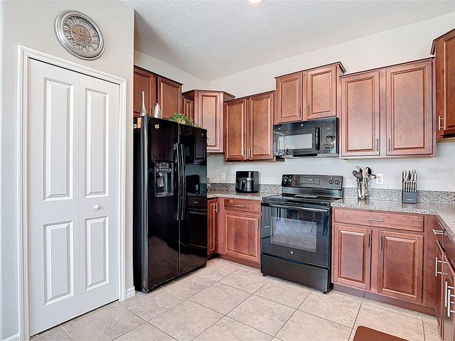 4023 WILD SENNA BOULEVARD, Tampa, FL 33619