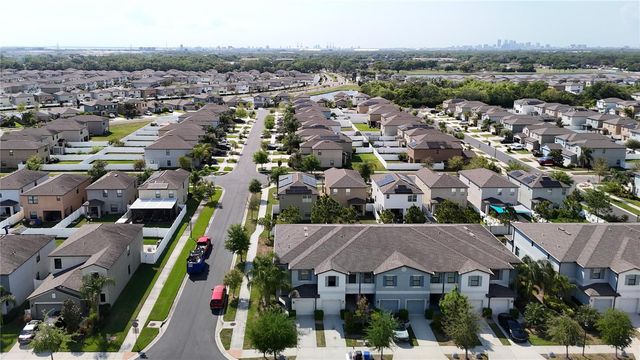 4023 WILD SENNA BOULEVARD, Tampa, FL 33619