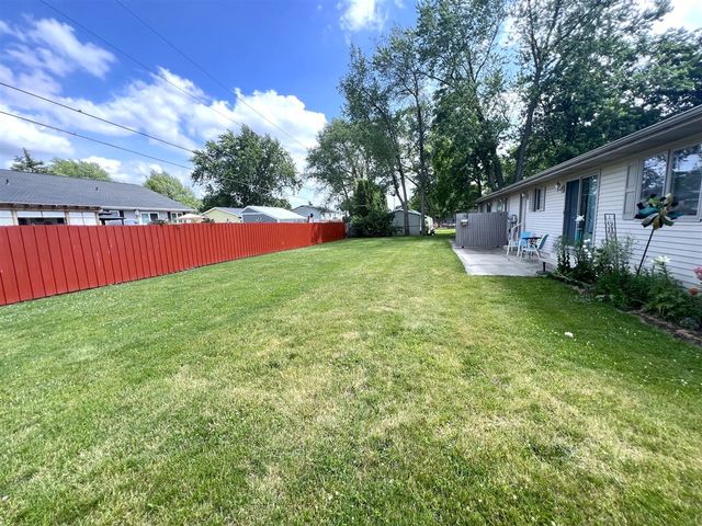 202-206 Farwell Avenue, Sturgis, MI 49091