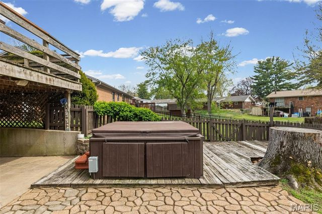 7719 Myrtlewood Drive, Belleville, IL 62223