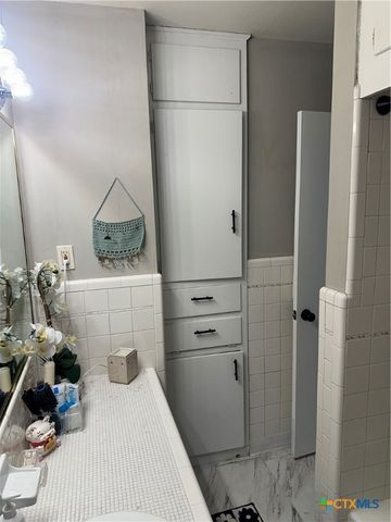 2001 S 53rd Street, Temple, TX 76504