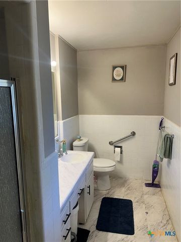 2001 S 53rd Street, Temple, TX 76504