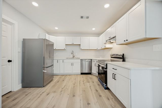 1023 Oak Drive, Denison, TX 75020
