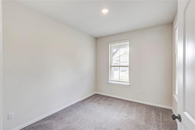 332 Zuma DR, Liberty Hill, TX 78642