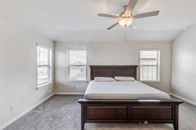 332 Zuma DR, Liberty Hill, TX 78642