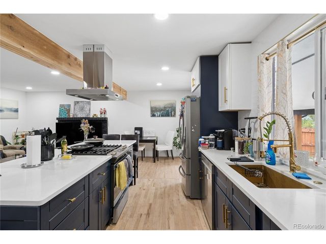 7145 W Alabama Dr, Lakewood, CO 80232