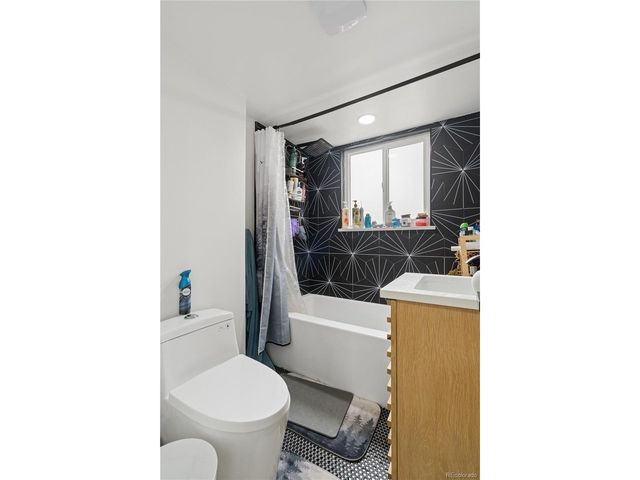 7145 W Alabama Dr, Lakewood, CO 80232