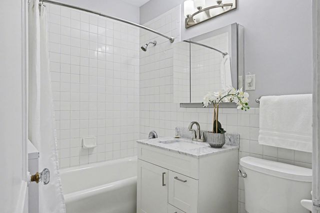 1550 Hague Avenue, Saint Paul, MN 55104