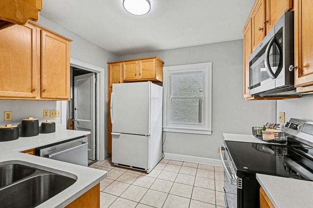 1550 Hague Avenue, Saint Paul, MN 55104