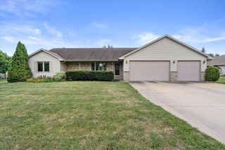 W2419 Falcon COURT, Appleton, WI 54915