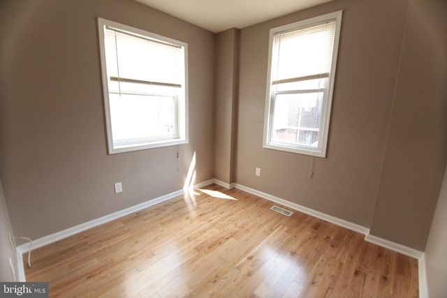 1534 N FONTAIN ST, Philadelphia, PA 19121