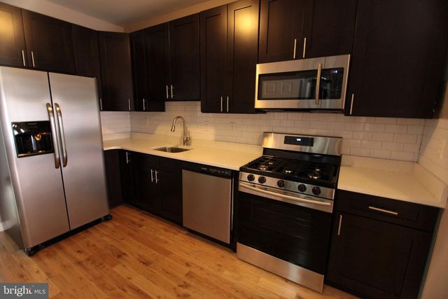1534 N FONTAIN ST, Philadelphia, PA 19121