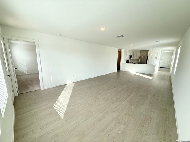 311 MOSCATO RD, New Braunfels, TX 78130