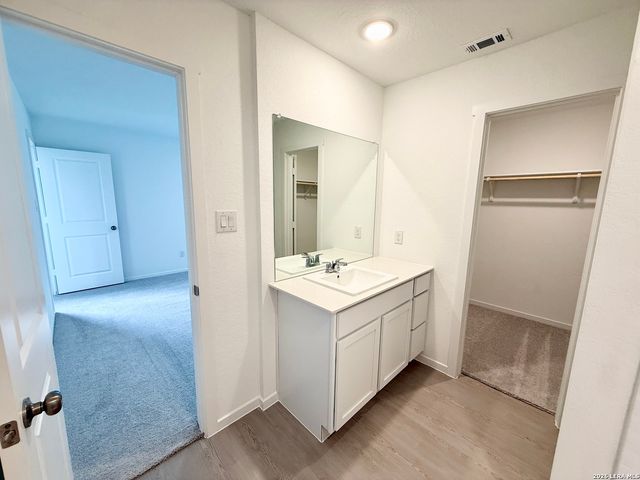 311 MOSCATO RD, New Braunfels, TX 78130