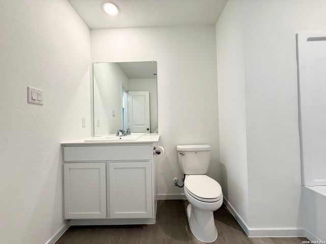 311 MOSCATO RD, New Braunfels, TX 78130