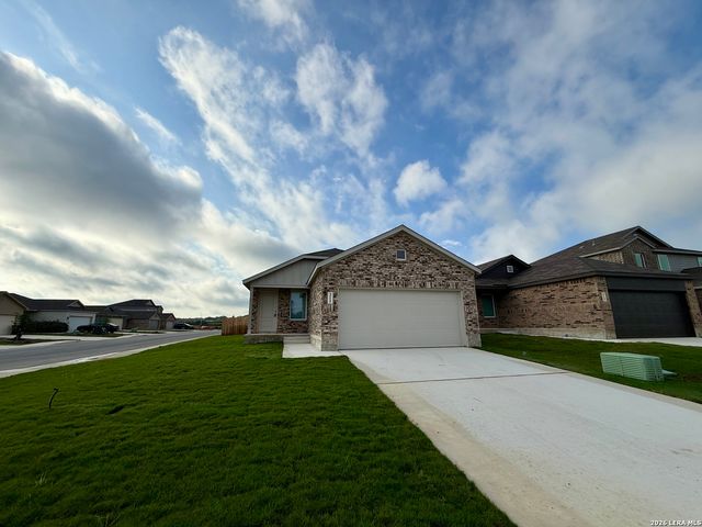 311 MOSCATO RD, New Braunfels, TX 78130