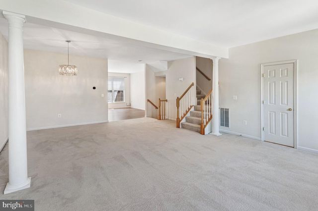 3003 FRANKFURT CT, Woodbridge, VA 22191