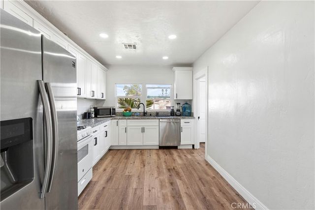 1710 2nd, Bakersfield, CA 93304