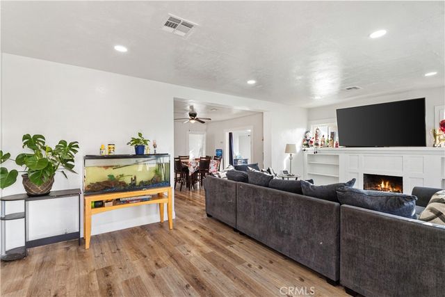 1710 2nd, Bakersfield, CA 93304