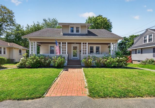 45 Maplewood Avenue, Holbrook, MA 02343