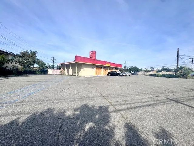 10471 Magnolia, Anaheim, CA 92804