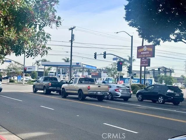 10471 Magnolia, Anaheim, CA 92804