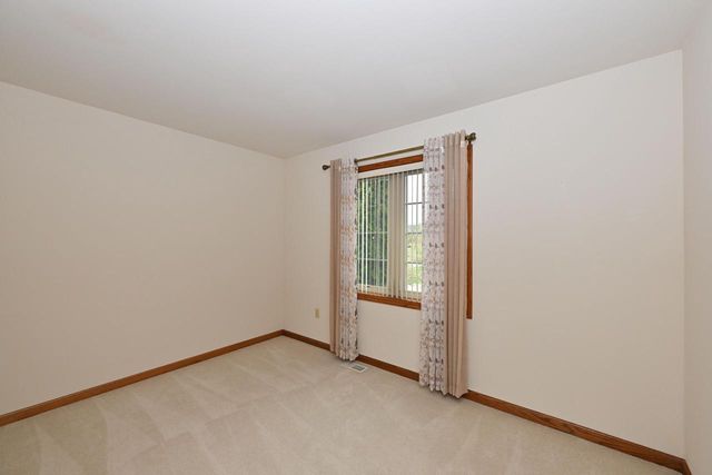 W130S9602 Jimmy Demaret DRIVE, Muskego, WI 53150