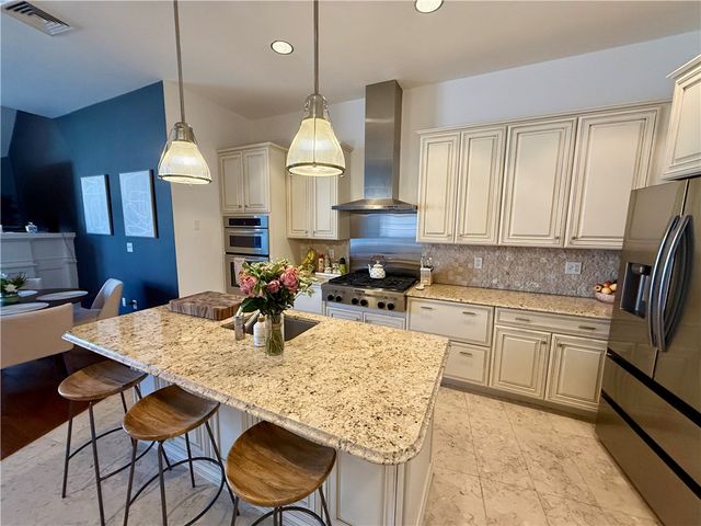 1000 Chapel View Boulevard 311, Cranston, RI 02920