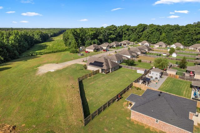 146 Meadow Drive, Beebe, AR 72012