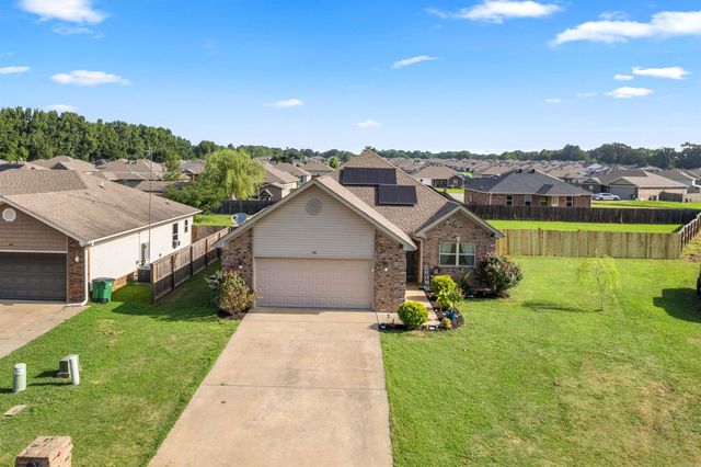 146 Meadow Drive, Beebe, AR 72012