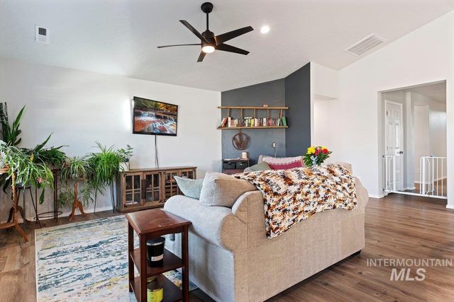 4301 Lamar St, Caldwell, ID 83605