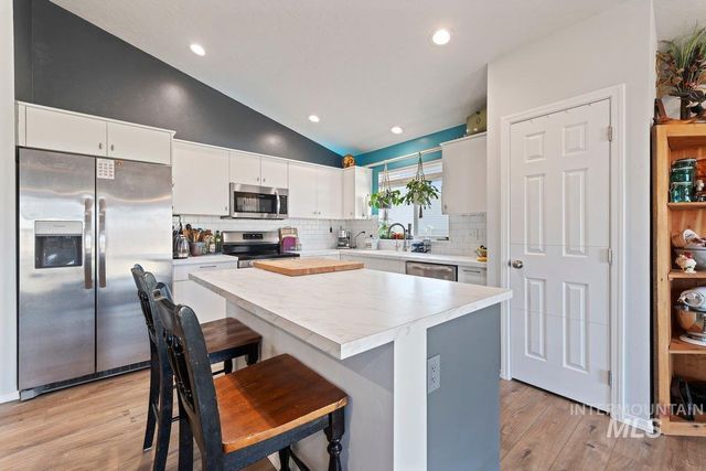 4301 Lamar St, Caldwell, ID 83605