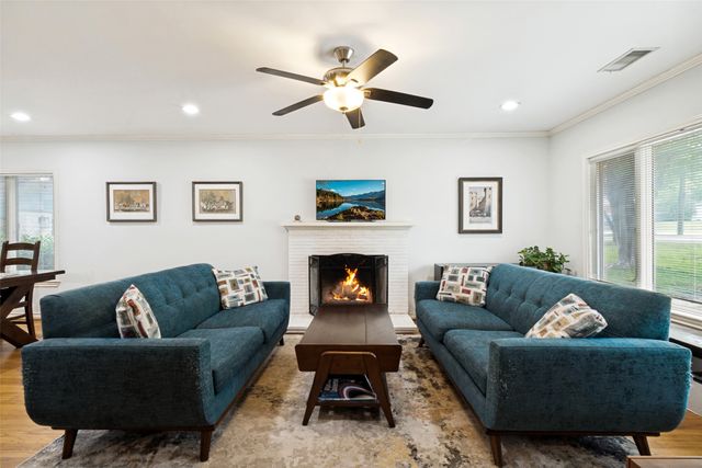 6606 Yosemite Lane, Dallas, TX 75214
