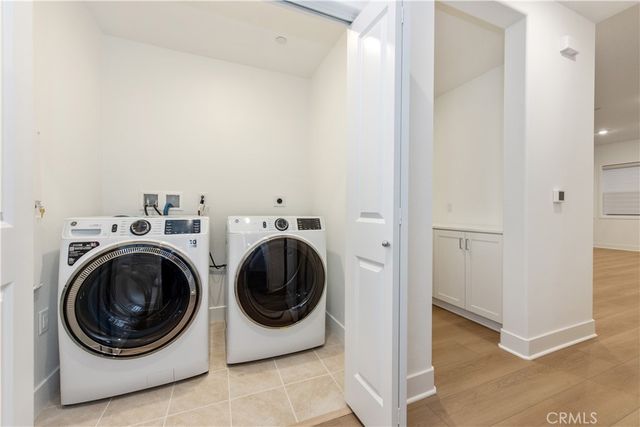 183 Proctor, Irvine, CA 92618