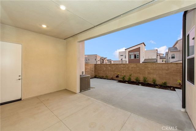 183 Proctor, Irvine, CA 92618