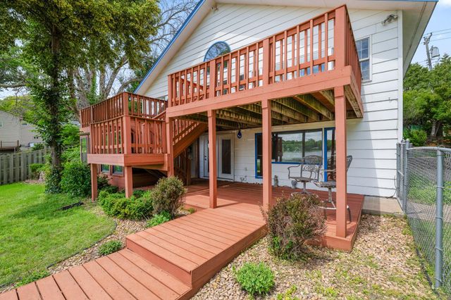 640 Highway 96 W, Shoreview, MN 55126