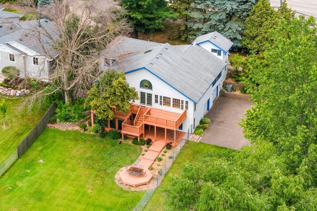 640 Highway 96 W, Shoreview, MN 55126
