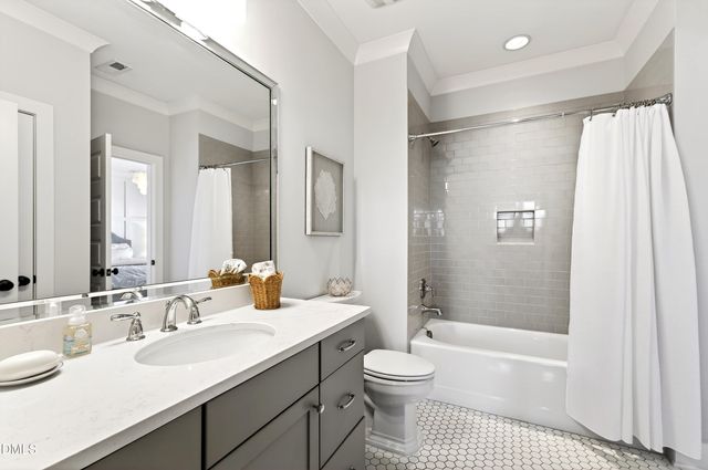 1820 Center Ridge Drive, Apex, NC 27502