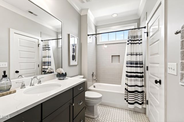 1820 Center Ridge Drive, Apex, NC 27502