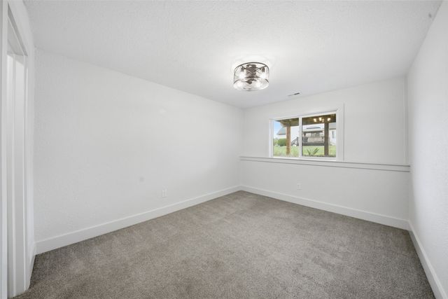 1457 Marina Cove Drive, Polk City, IA 50226