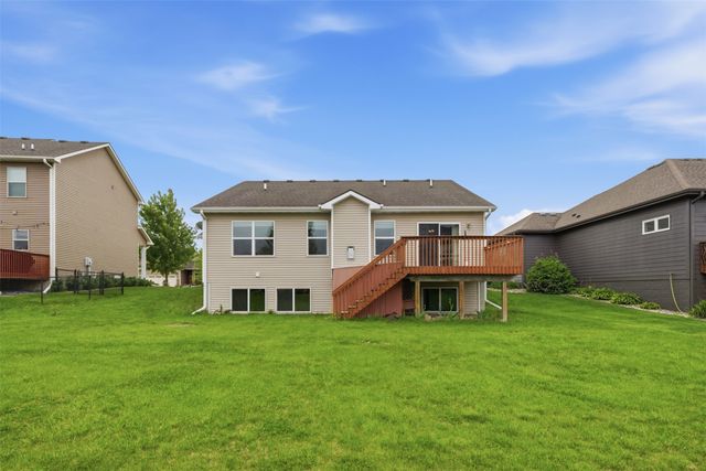 1457 Marina Cove Drive, Polk City, IA 50226