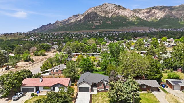 466 E 3000 N, North Ogden, UT 84414