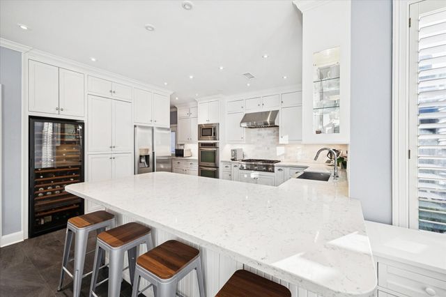 31 Orchard Pines Place, The Woodlands, TX 77382